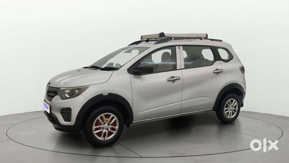 Renault Triber 1.0 Rxe, 2022, Petrol
