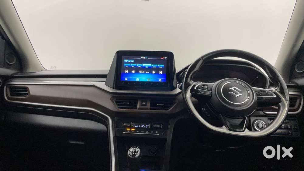 Maruti Suzuki Vitara Brezza 1.5 Zxi Plus At Dual Tone, 2022, Petrol