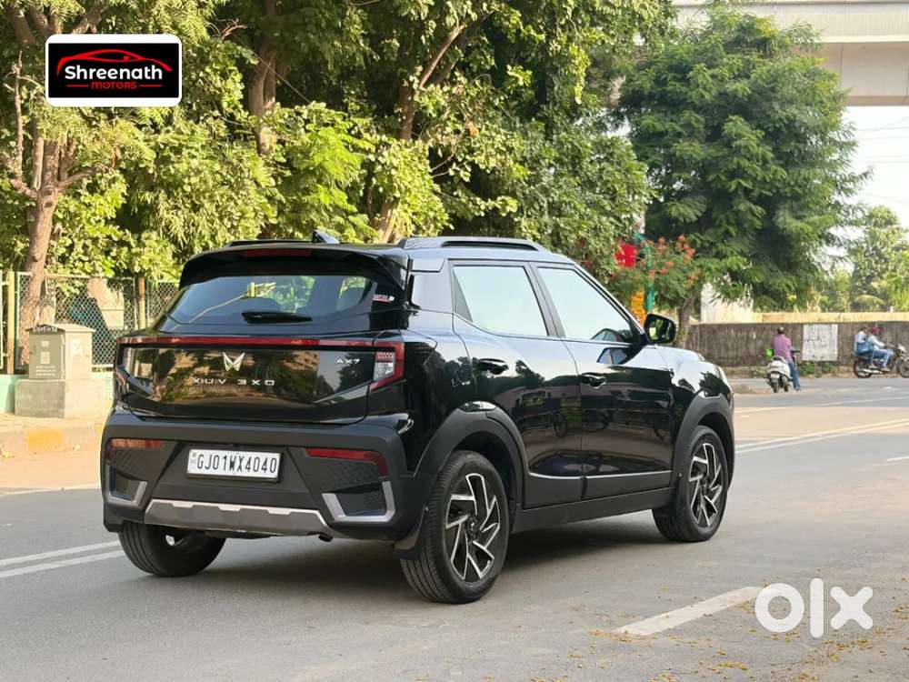 Mahindra Xuv 3xo Ax7 Diesel Mt, 2025, Diesel