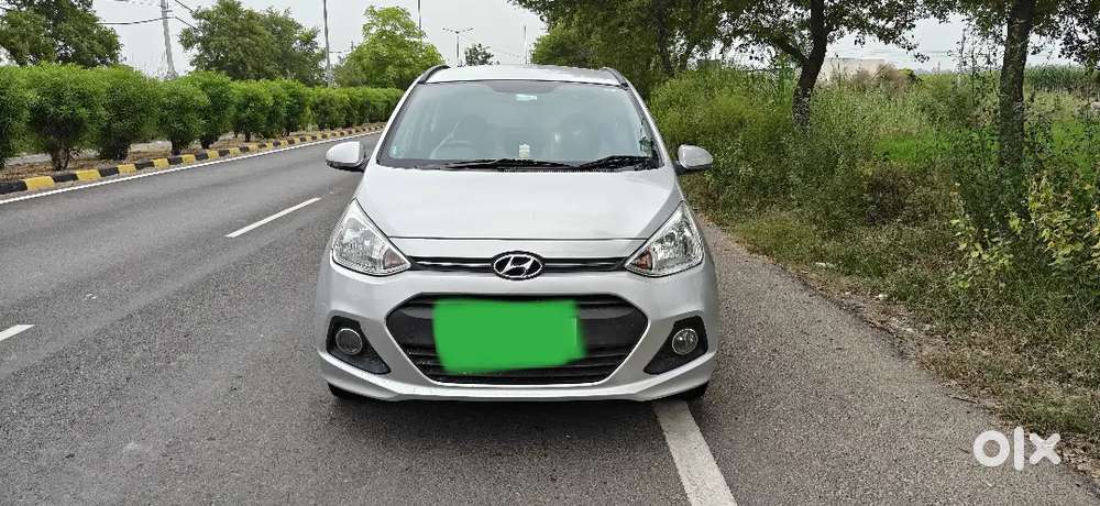 Hyundai Grand I10 Sportz 2017 Variant