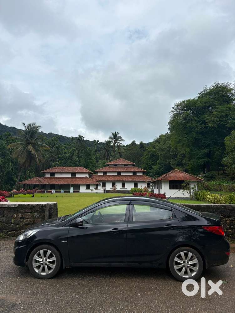 Hyundai Fluidic Verna Manual 2012