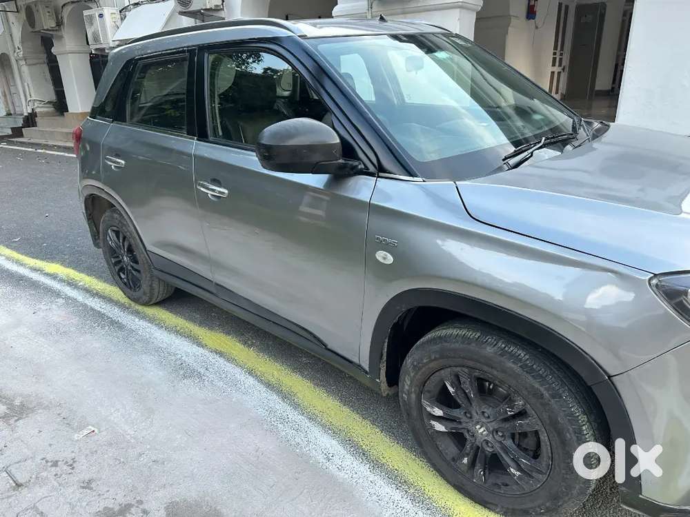 Maruti Suzuki Brezza 2019 Zdi+ Amt (single Hand)
