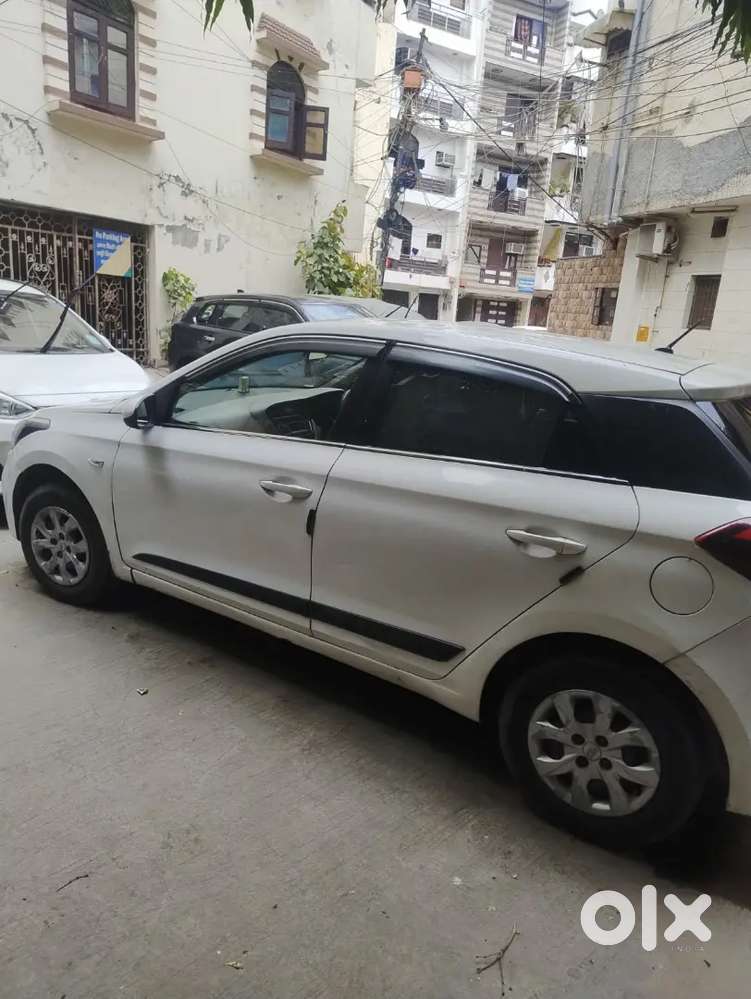 Single Owner Full Insurance Cng On Paper Series Buyer He Call Kare