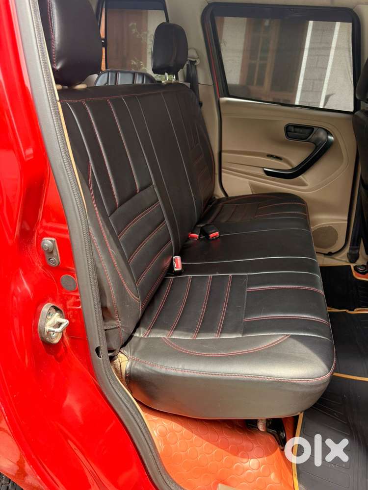 Mahindra Tuv 300 T6, 2016, Diesel