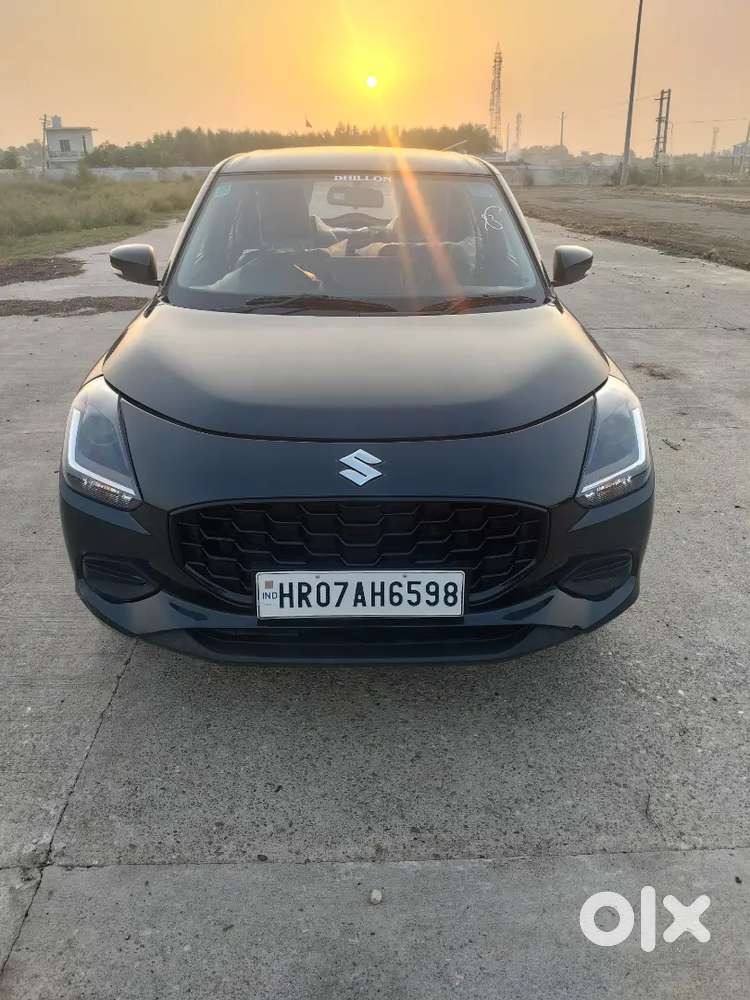 Maruti Suzuki Swift Vxi 2025