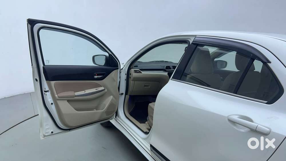 Maruti Suzuki Dzire Zxi Plus Ags, 2022, Petrol