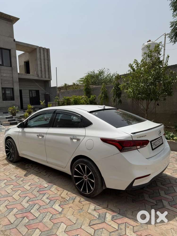 Hyundai Verna Diesel 2019