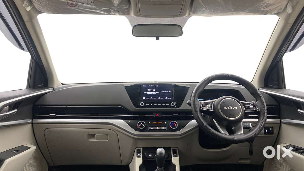 Kia Carens 1.4 Prestige 7 Str, 2022, Petrol