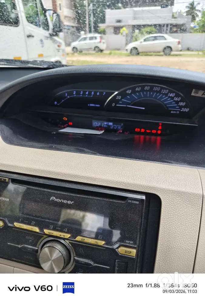 Toyota Etios Gd Platinum 2017 1st Owner Very Good Condition