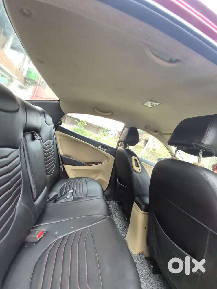 Hyundai Verna 1.6