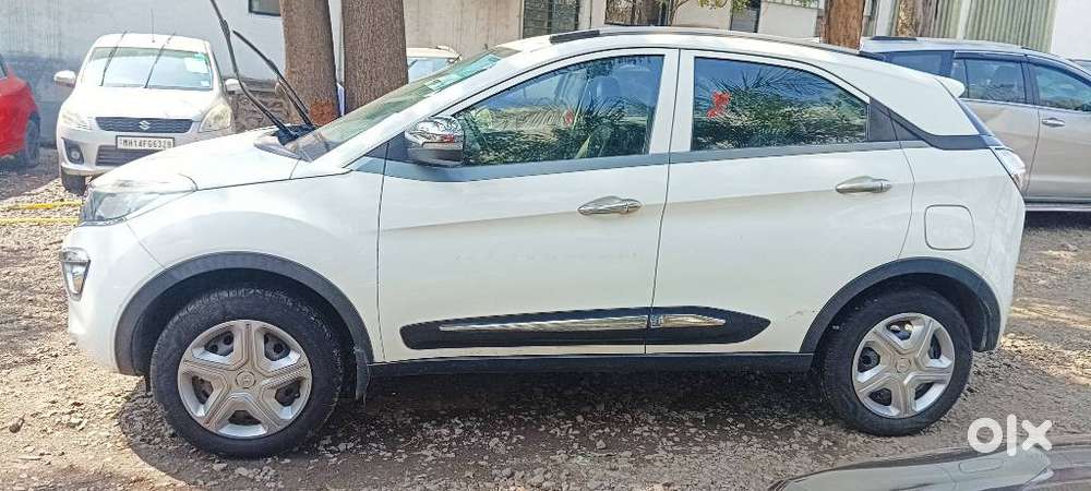 Tata Nexon 1.2 Revotron Xm (s), 2019, Petrol