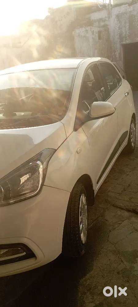 Hyundai Xcent Petrol 2018
