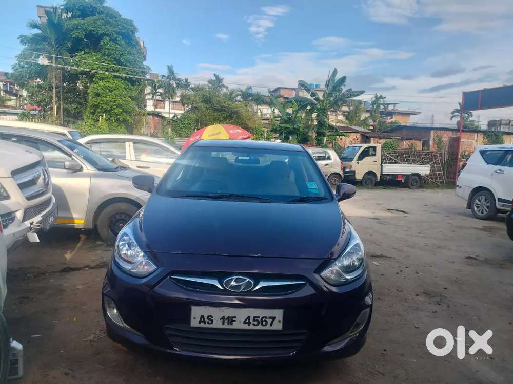 Hyundai Verna 2011 Sx Petrol Manual
