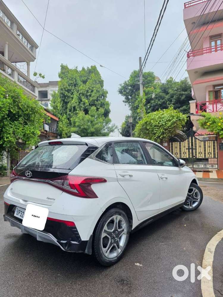Hyundai I20 Sportz 1.2 Mt, 2023, Petrol