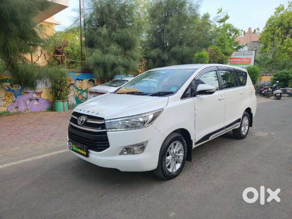 Toyota Innova Crysta 2.4 G Mt 8s, 2016, Diesel