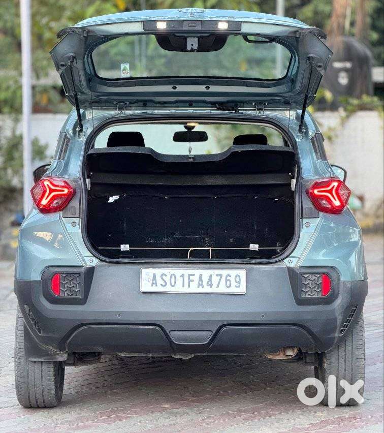 Tata Punch 1.2 Revotron Accomplished Dazzle Pack Mt, 2022, Petrol
