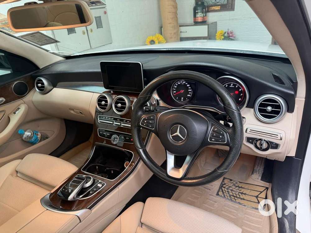 Mercedes-benz C Class 2016
