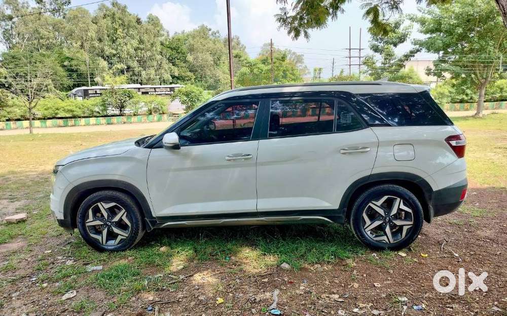 Hyundai Alcazar 1.5 Signature Diesel Mt 6 Str, 2022, Diesel