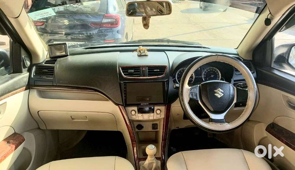 Maruti Suzuki Swift Dzire 1.2 Zxi Bsiv, 2013, Petrol