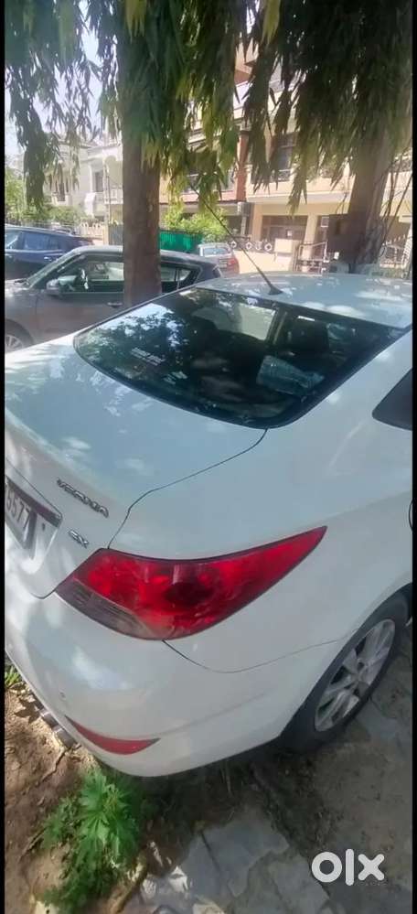 Hyundai Verna 2013 Manual Diesel
