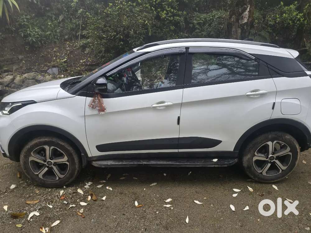 Tata Nexon 2023 Petrol 16433 Km Driven