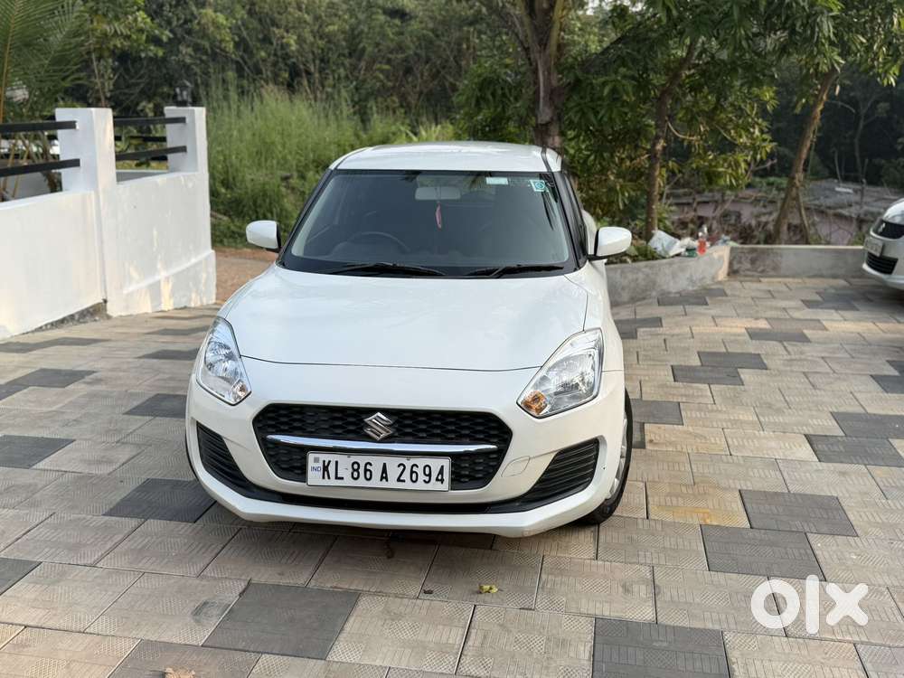 Maruti Suzuki Swift Amt Vxi, 2022, Petrol