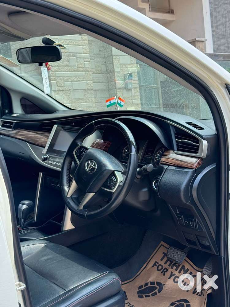Toyota Innova Crysta Touring Sport 2017