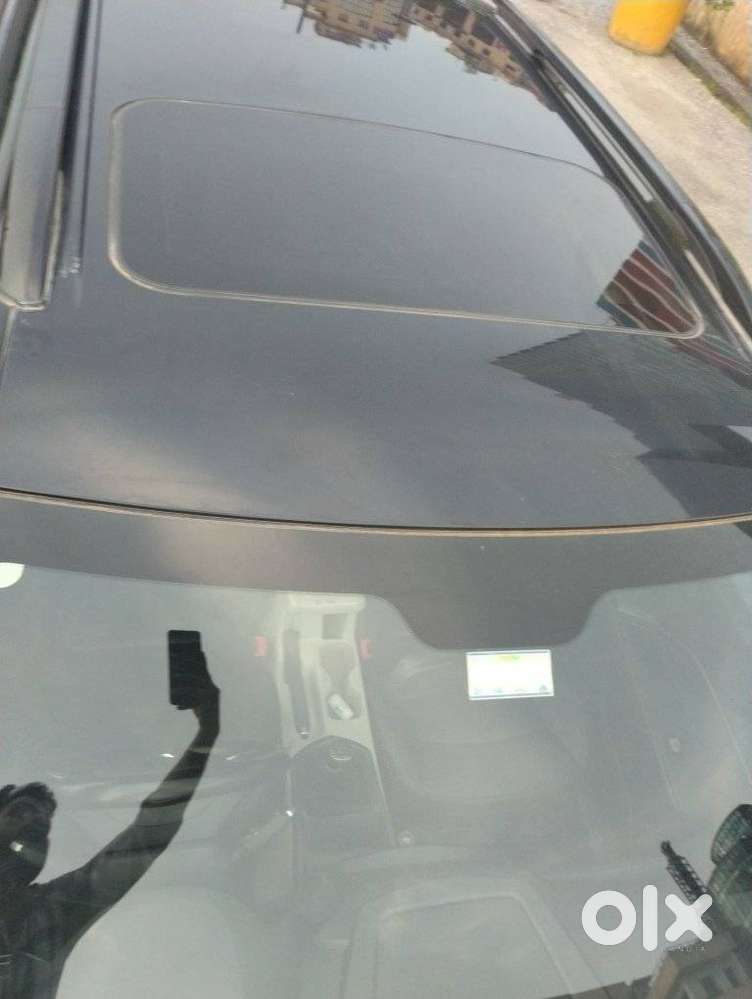 Mahindra Xuv300 W6, 2023, Petrol