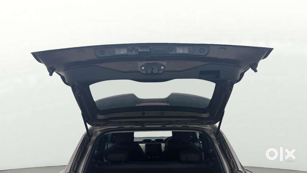 Nissan Magnite 1.0 Xe, 2023, Petrol