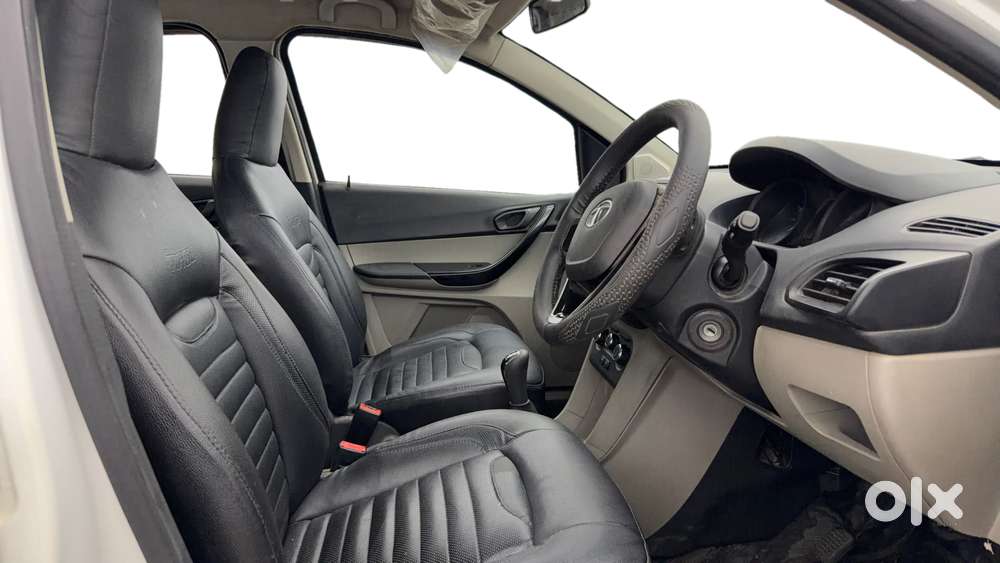 Tata Tiago 1.2 Revotron Xm, 2018, Petrol