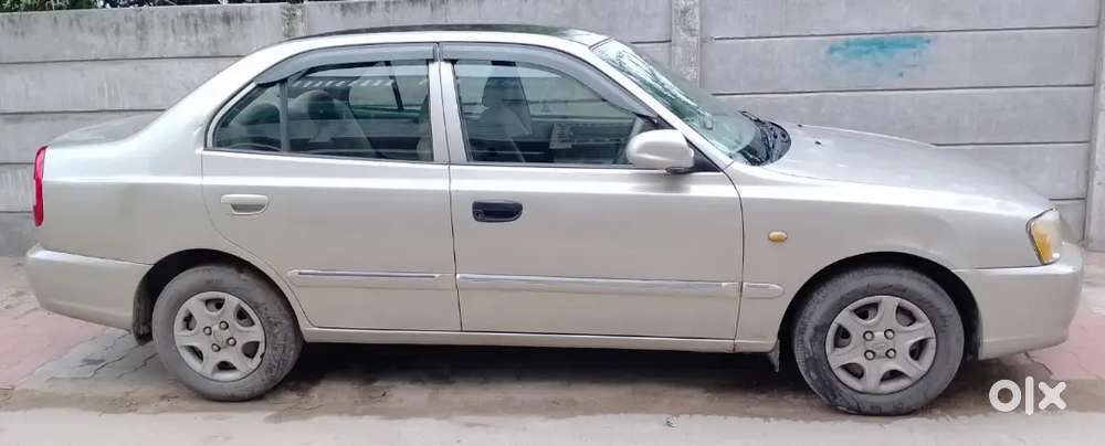 Hyundai Accent Executive 2011