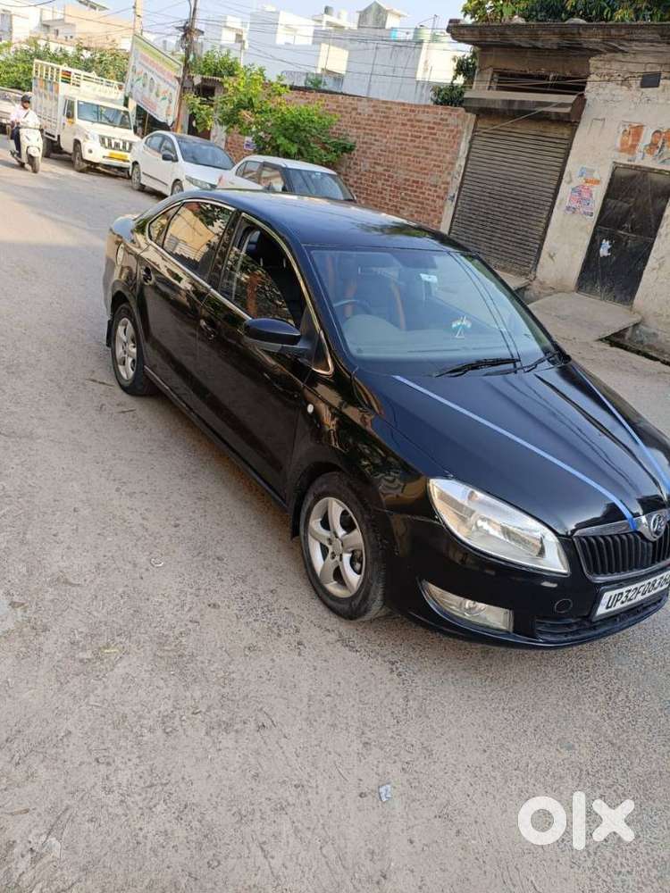 Skoda Rapid Elegance 1.6 Mpfi Mt, 2014, Diesel