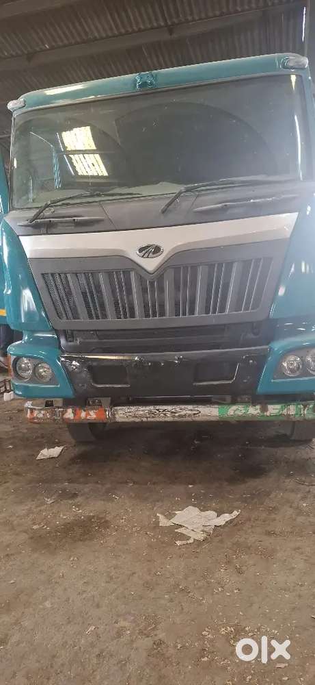 Mahindra Be 6 2019 Diesel225000 Km Driven