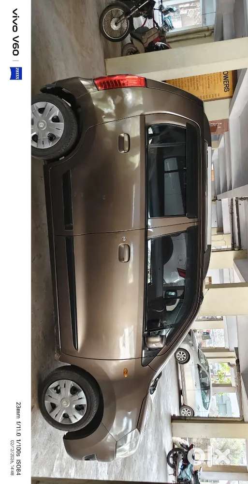 Complete Showroom Track Vehicle
