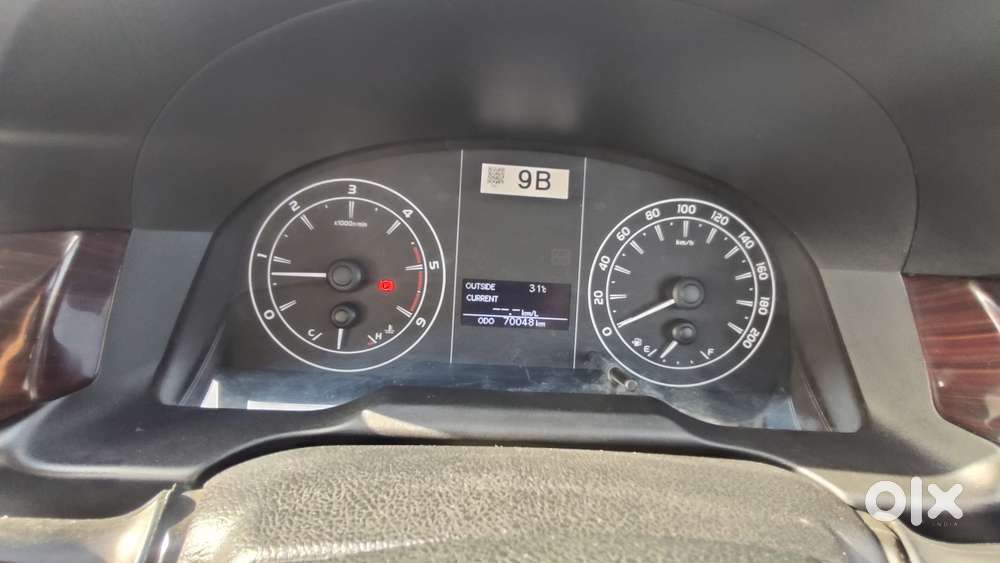 Toyota Innova Crysta [2020-ongoing] 2.7 Gx Mt 8 Str, 2024, Diesel