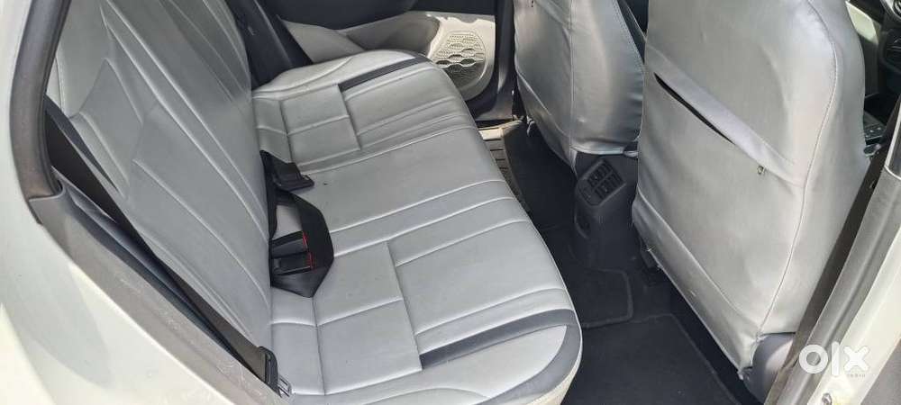 Hyundai Grand I10 Nios Corprate Edition 1.2 At, 2020, Petrol