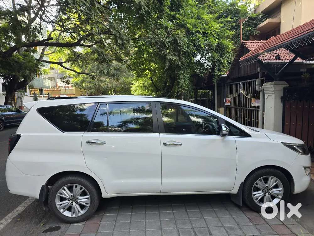 Toyota Innova Crysta Automatic Diesel 2016