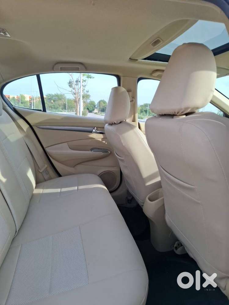 Honda City 2011-2013 1.5 V Mt Sunroof, 2012, Petrol