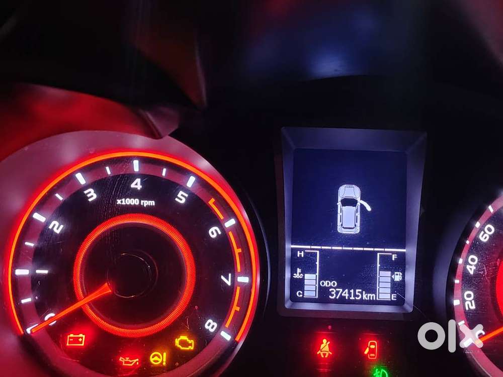 Looking To Sell My Mahindra Xuv300 W8 Optional Top Model With Sunroof