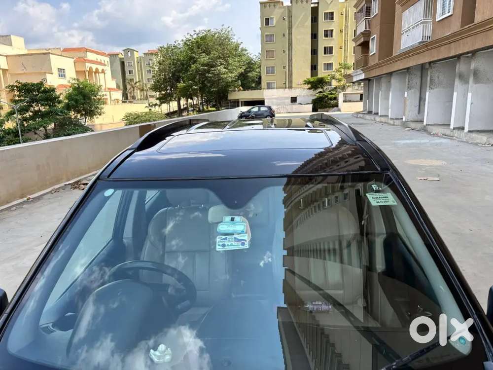 Mahindra Xuv500 W10 Automatic 2017 Diesel Topend Sunroof For Sale..