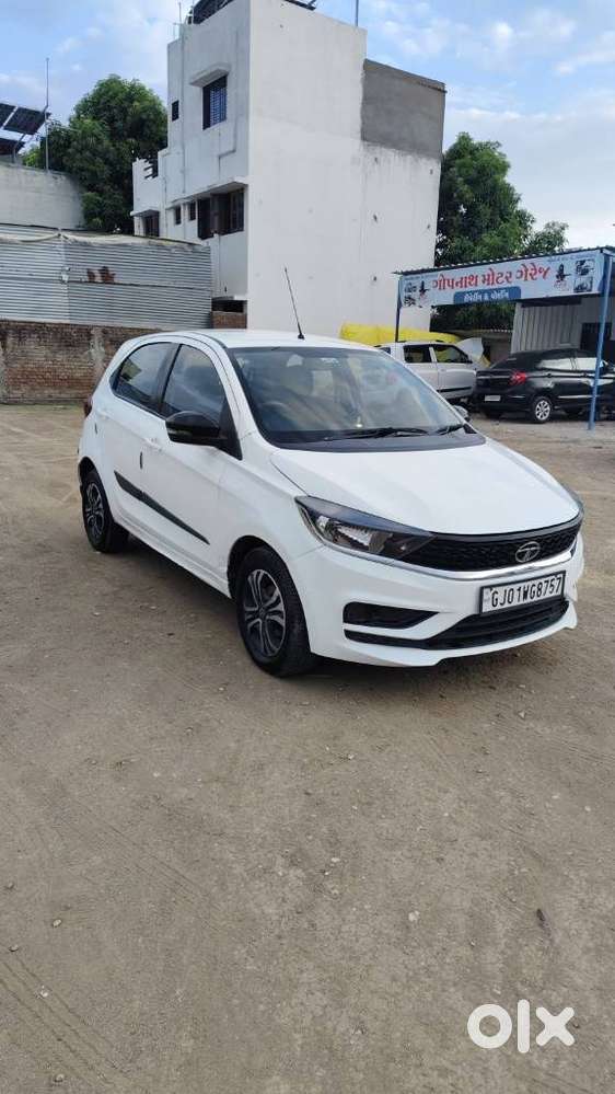 Tata Tiago 1.2 Revotron Xt (o), 2022, Cng & Hybrids