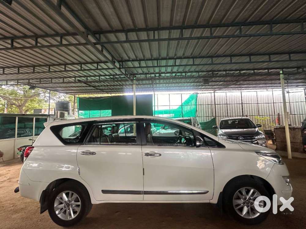 Toyota Innova Crysta 2.8 Z, 2017, Diesel