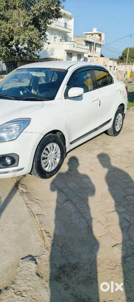 Maruti Suzuki Dzire 2020 Petrol 70000 Km Driven