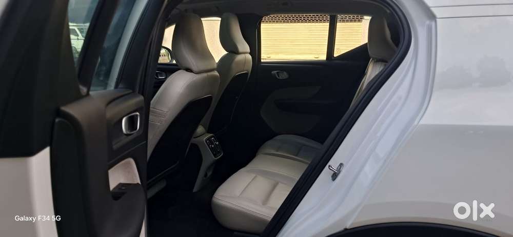 Volvo Xc40 B4 Ultimate, 2022, Petrol