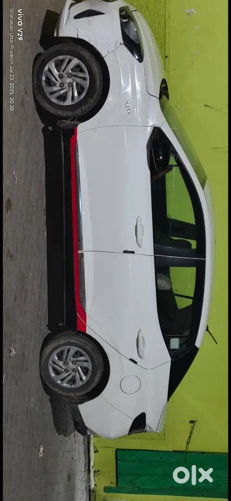 New Battery Gadi Ok H Bas Thodasa Dent Paint Ka Kam Hoga Led System H