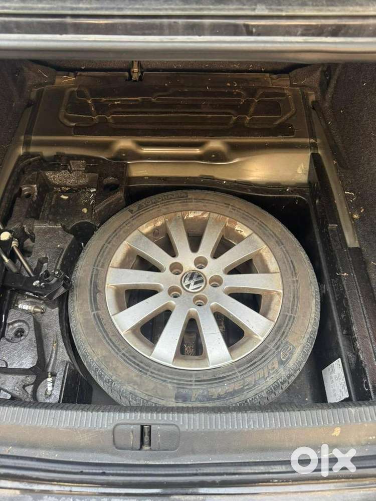 Volkswagen Passat 2010 Petrol Well Maintained