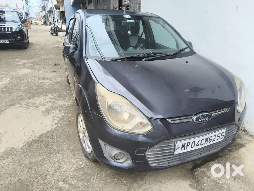 Top Model 25 Average Alloy Wheel Power Steering Power Window