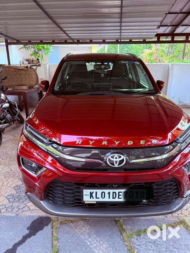 Toyota Urban Cruiser Hyryder 7 Seater 2024