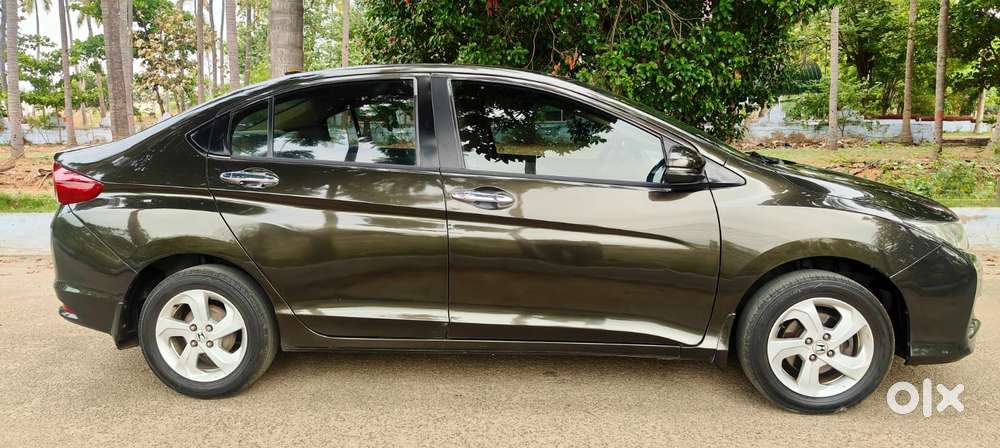 Honda City V Mt Exclusive, 2017, Petrol