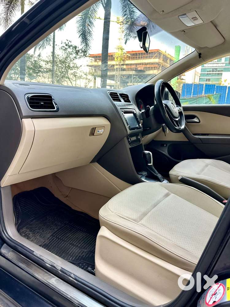 Volkswagen Vento 1.2 Tsi Highline Plus At, 2015, Petrol